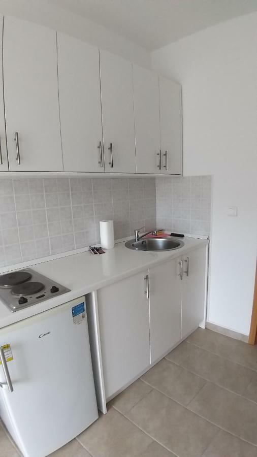 Guesthouse Villa Jurisic نوفاليا المظهر الخارجي الصورة